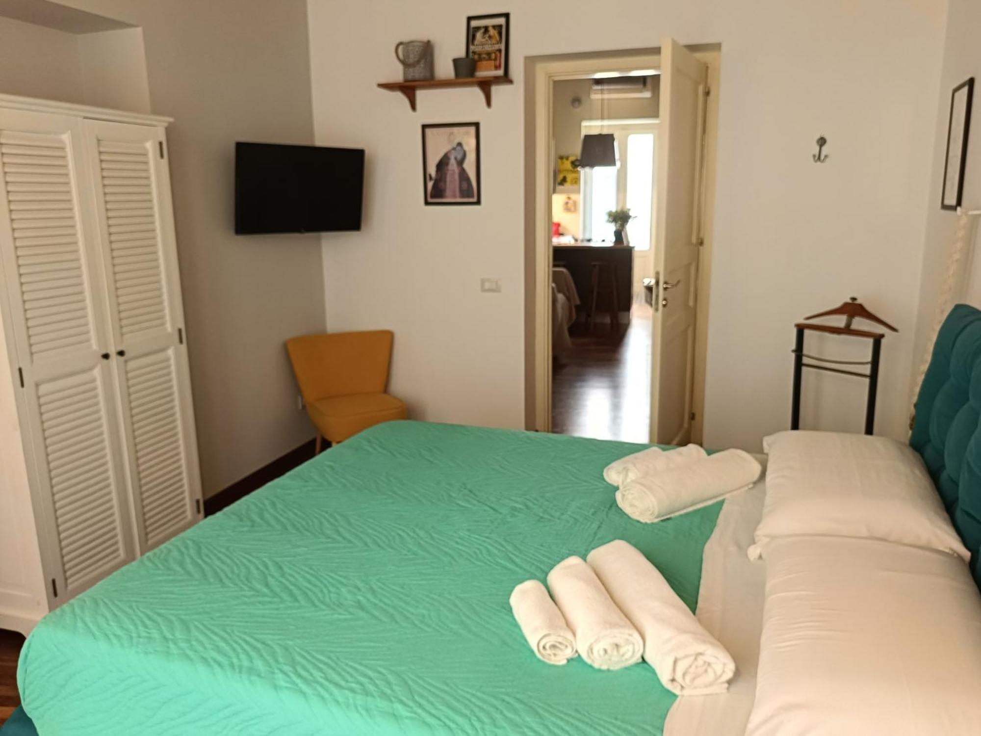 We # Are Ai Cassarelli Apartment ปาแลร์โม ภายนอก รูปภาพ