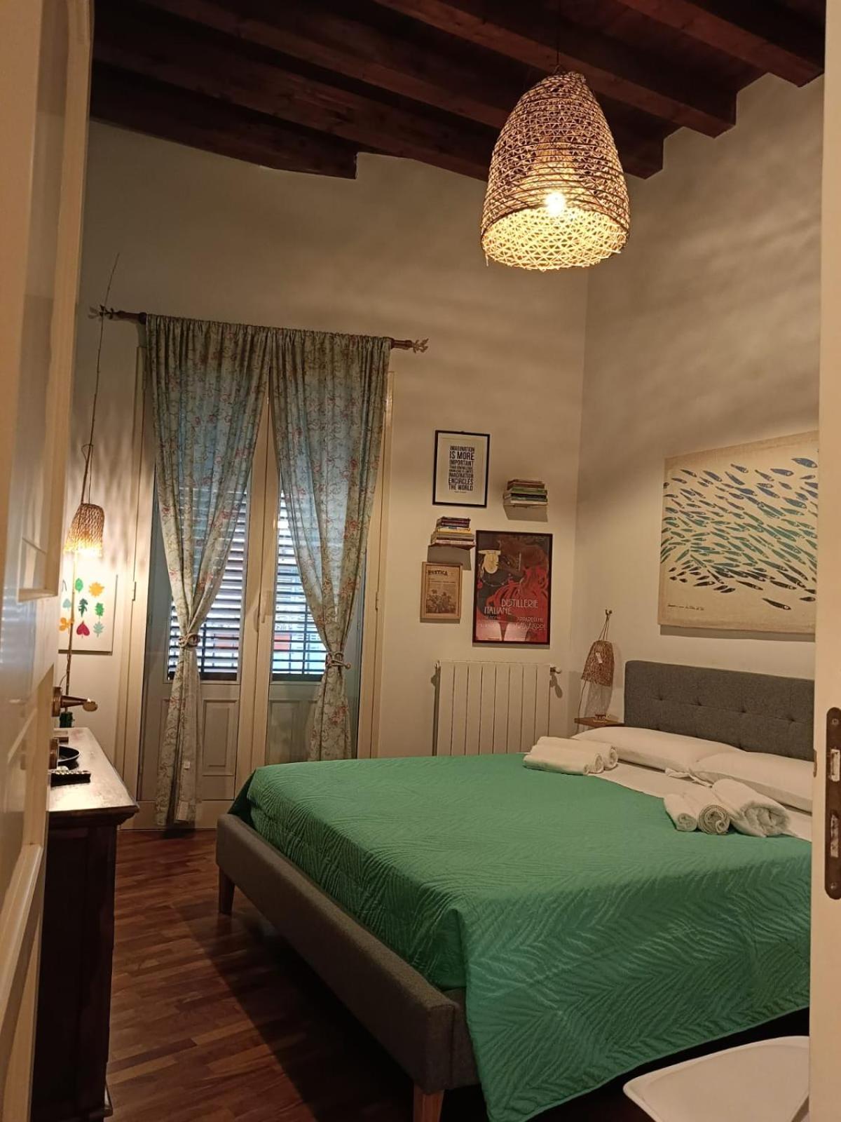 We # Are Ai Cassarelli Apartment ปาแลร์โม ภายนอก รูปภาพ