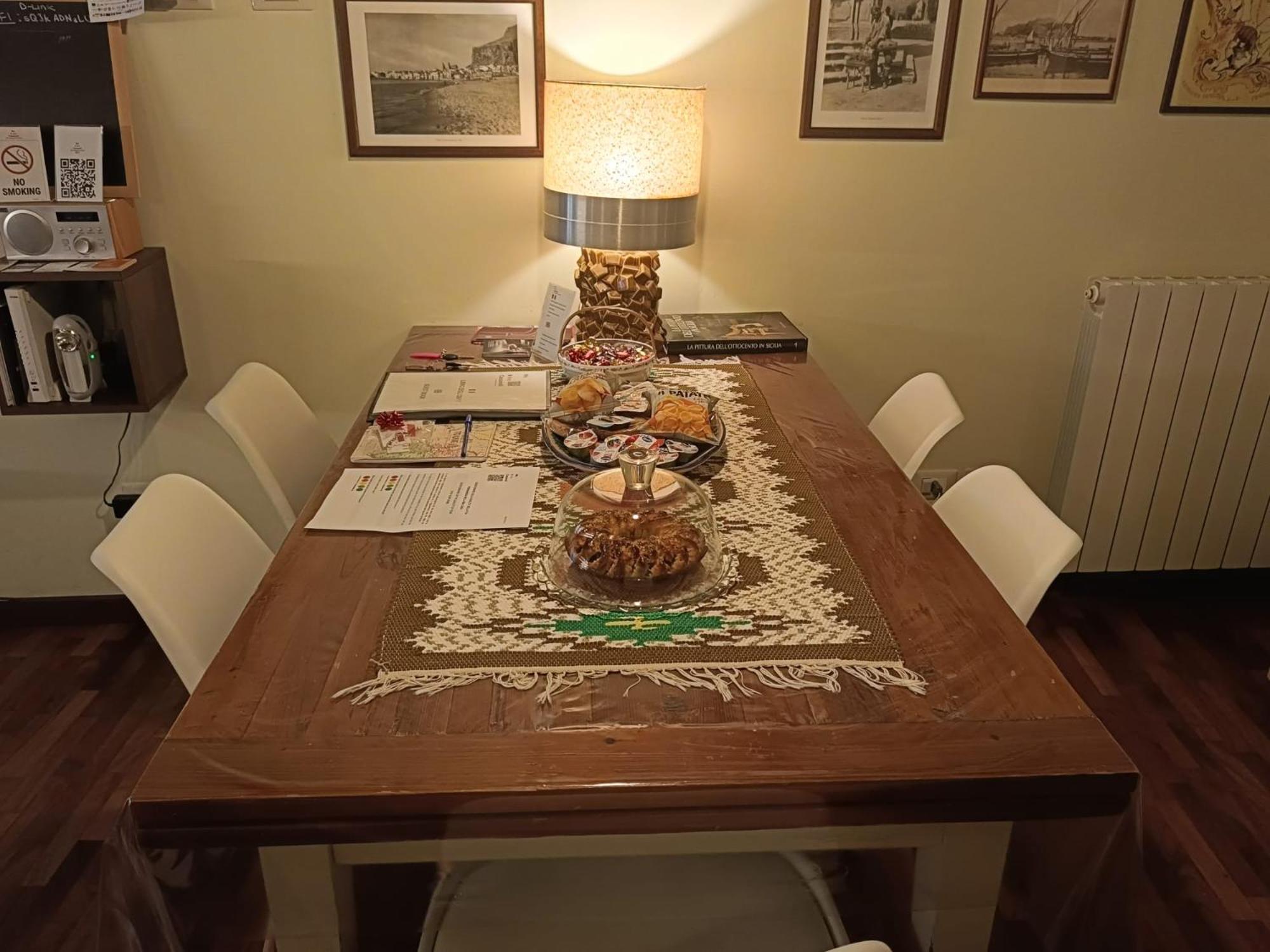 We # Are Ai Cassarelli Apartment ปาแลร์โม ภายนอก รูปภาพ