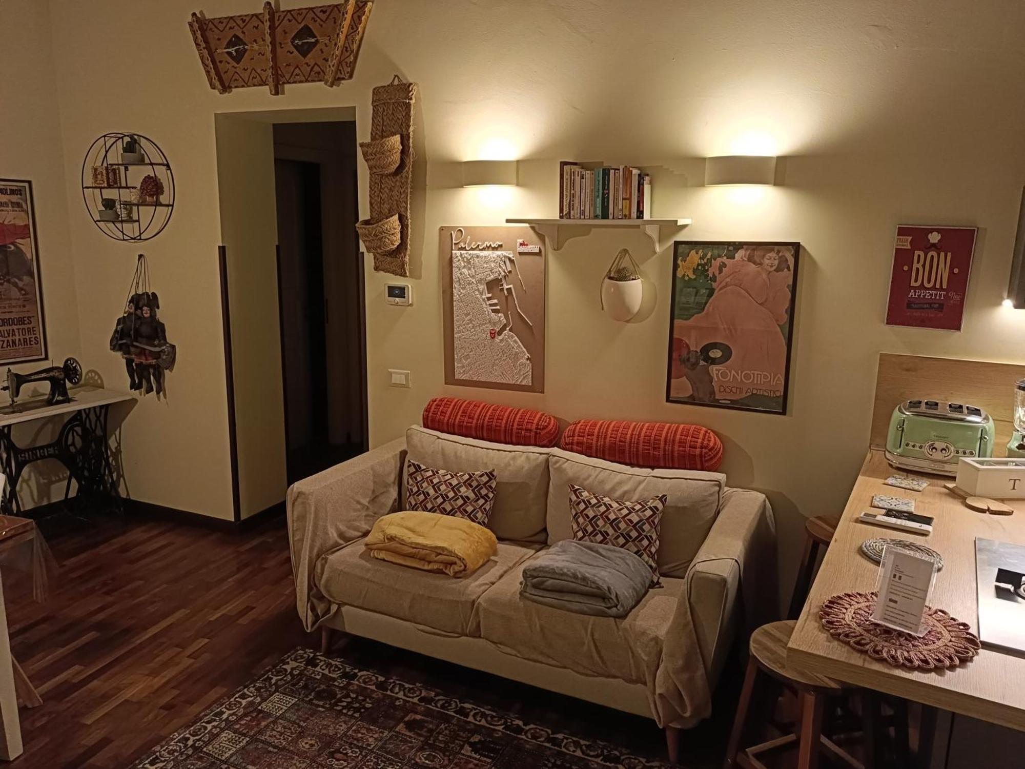 We # Are Ai Cassarelli Apartment ปาแลร์โม ภายนอก รูปภาพ